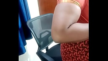 Filthy Tamil Aunty Moans Obscenities