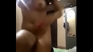 Desi Babe With A Smoking Hot Body
