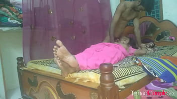 Couple’s Raw, Uncut Fuck Session With Dirty Talk In Homemade Telugu Sex Tape