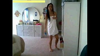 Indonesian Cam Girl Live Sex Show