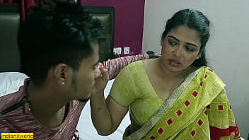 Tv Repairman Pounds Horny Housewife In Her Bedroom! Desi Bhabhi Hardcore Sex